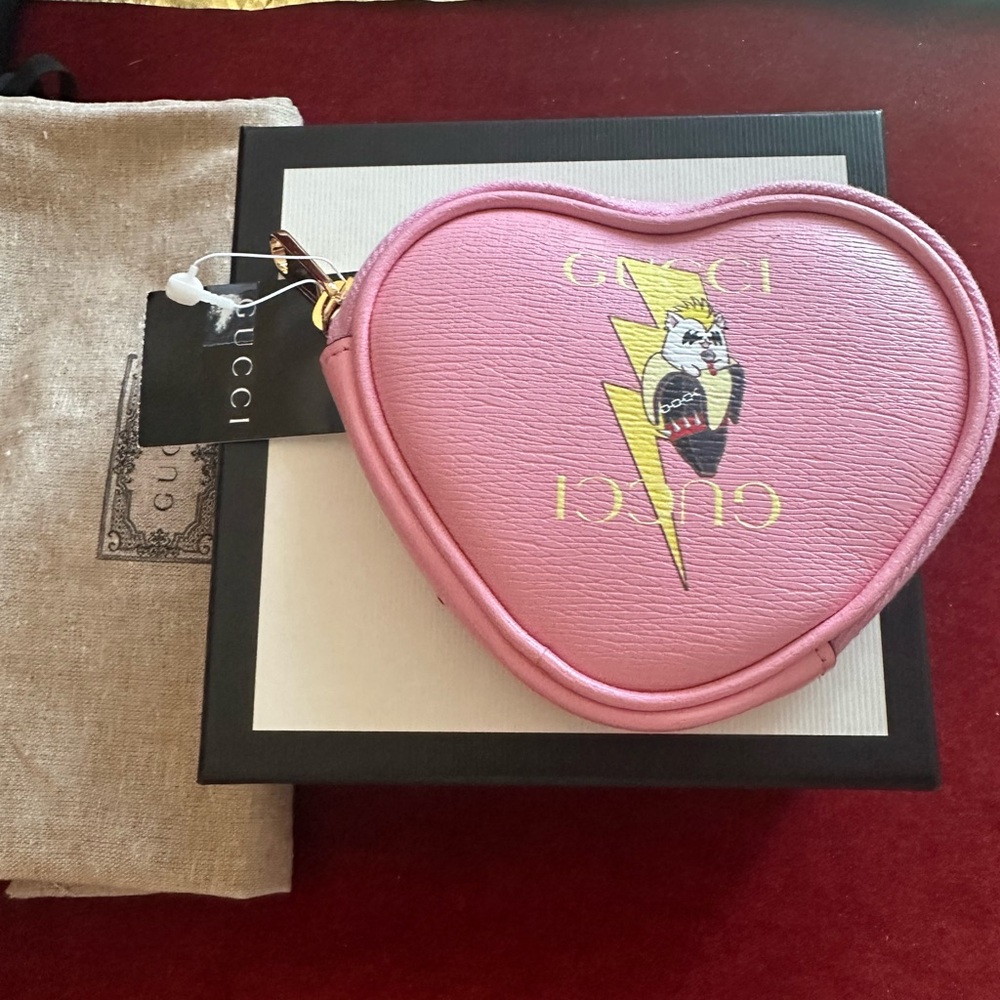 NWT Gucci x Bananya Pink Heart-Shaped Mini Coin Purse - FULL INCLUSION